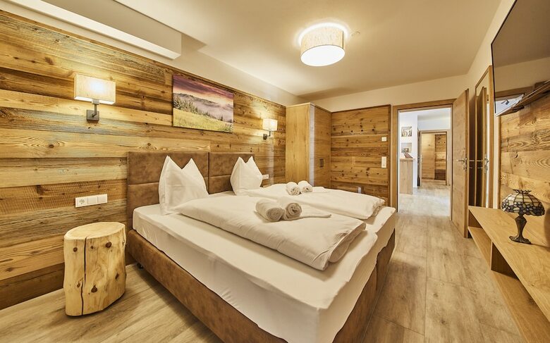The Peak - Premium Apartments