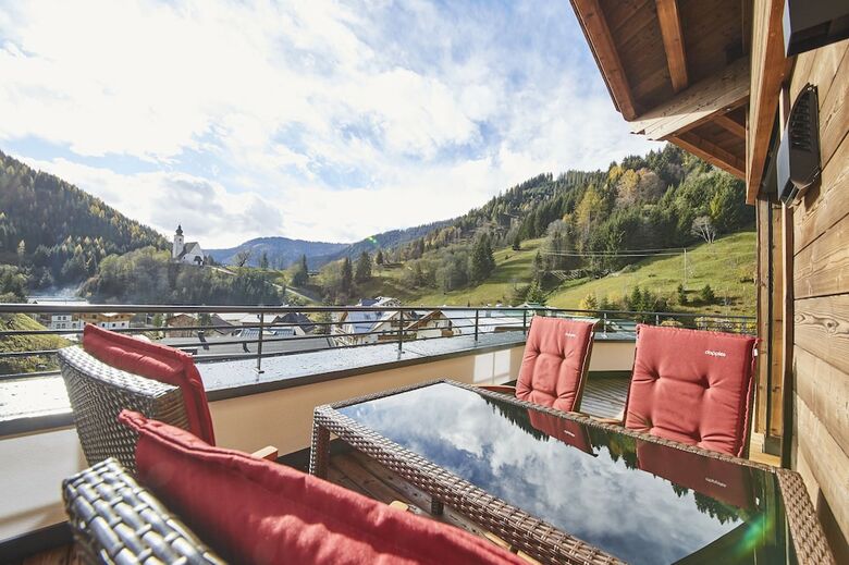 The Peak - Premium Apartments