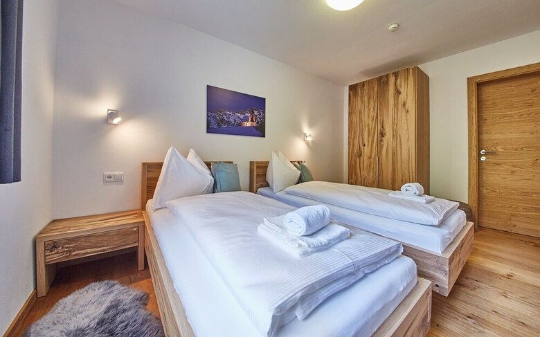 The Peak - Premium Apartments
