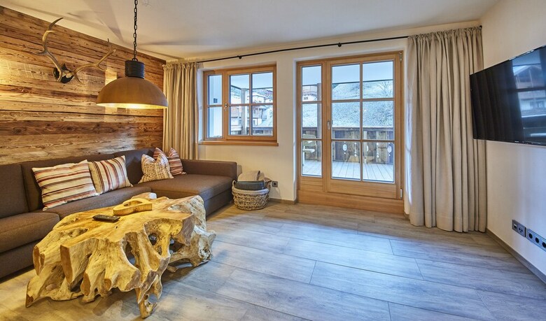 The Peak - Premium Apartments