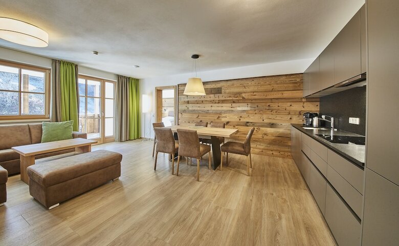 The Peak - Premium Apartments