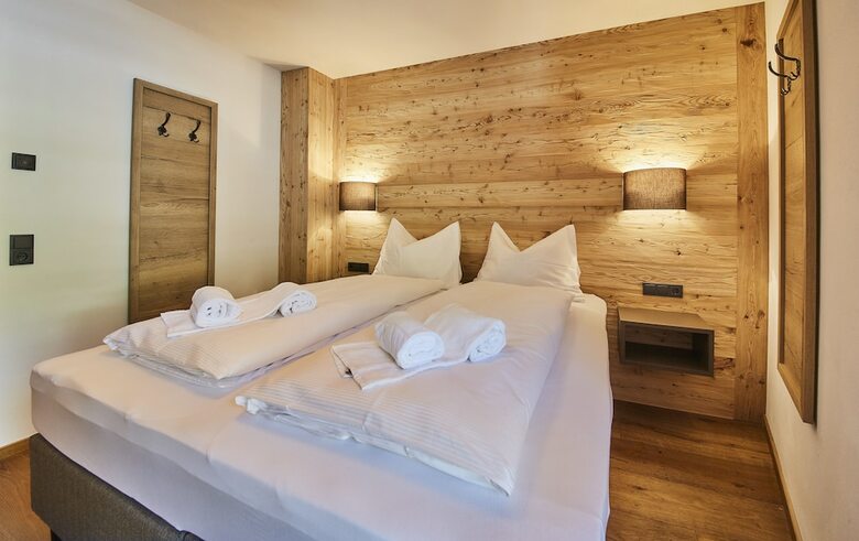 The Peak - Premium Apartments