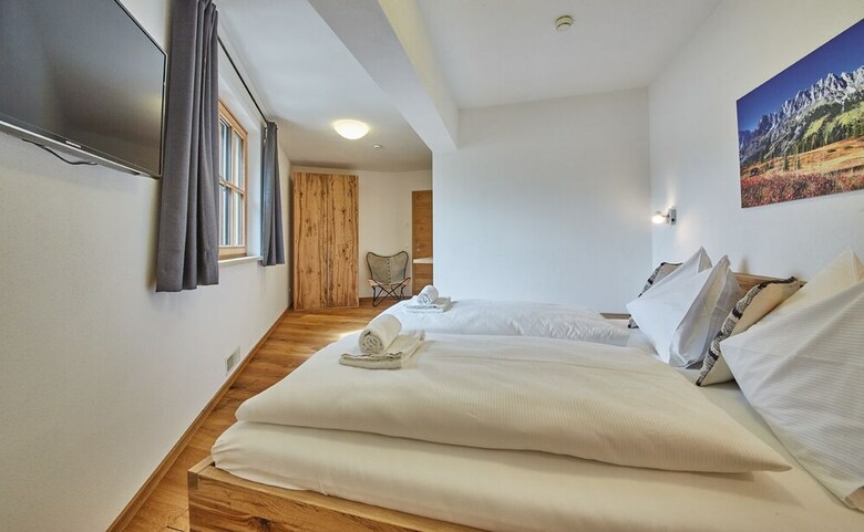 The Peak - Premium Apartments