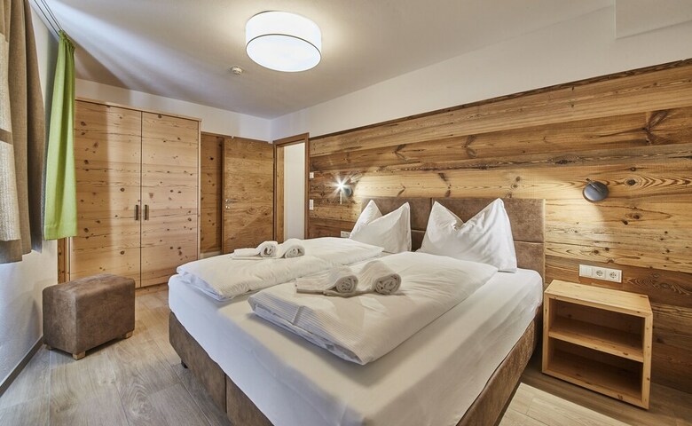 The Peak - Premium Apartments