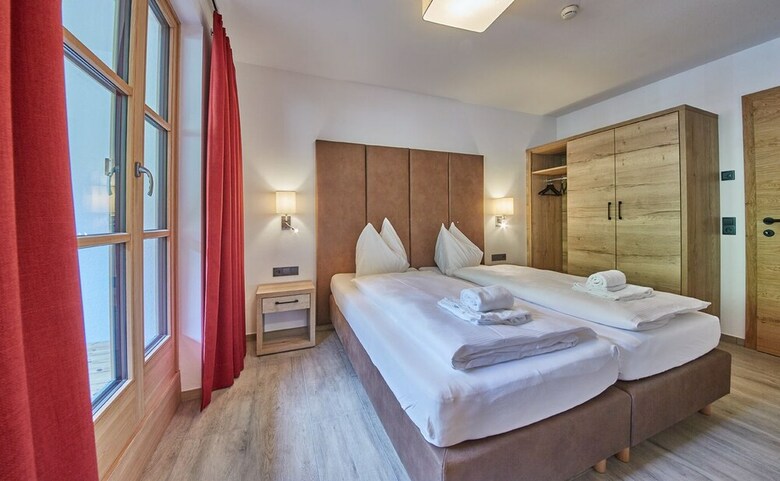 The Peak - Premium Apartments