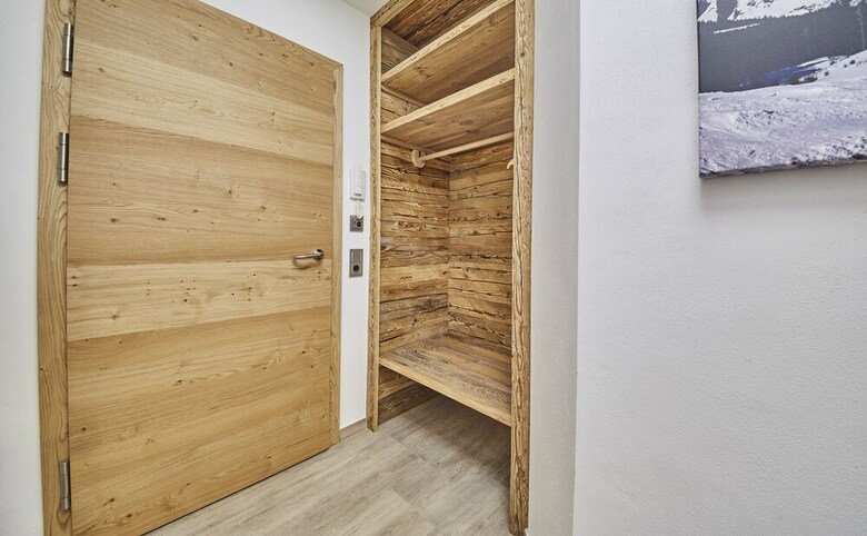 The Peak - Premium Apartments