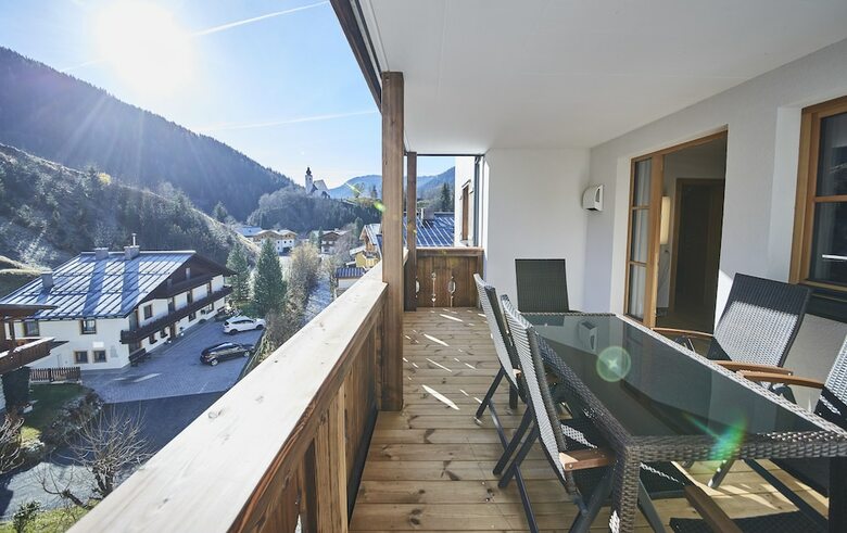 The Peak - Premium Apartments