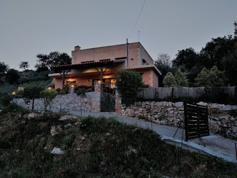 Thymes Traditional House
