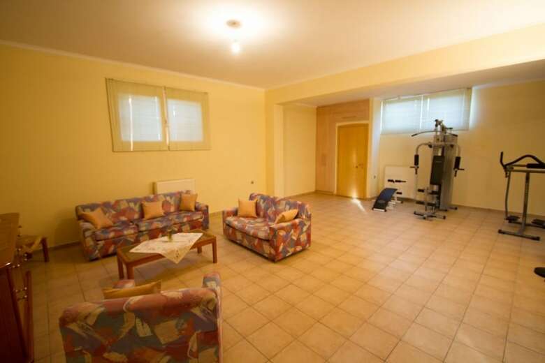 Villa Roula 5br