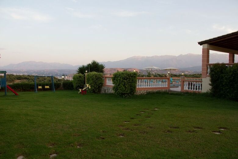 Villa Roula 5br