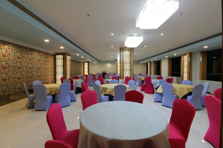 Aristocrat Hotel