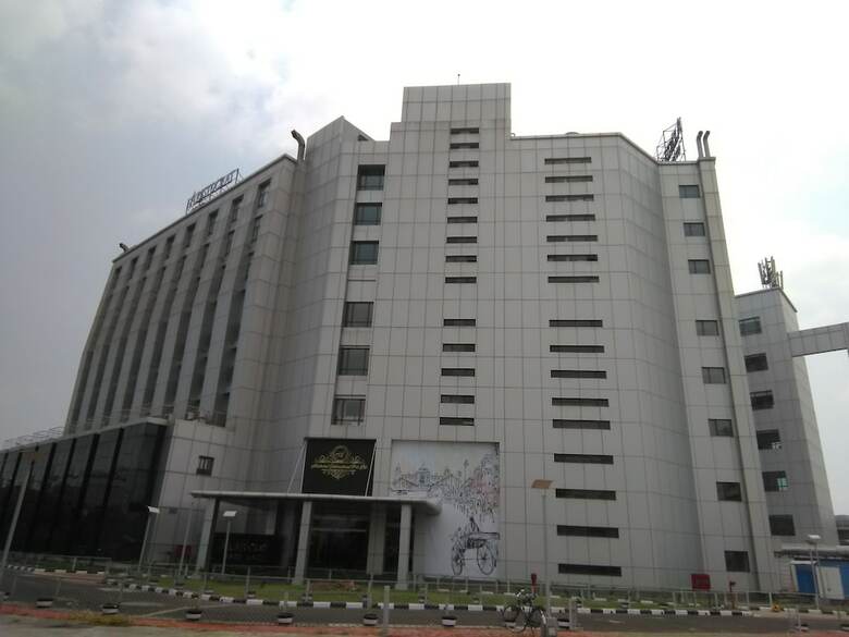 Aristocrat Hotel
