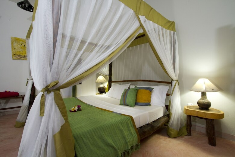 Villa Raha Lodge