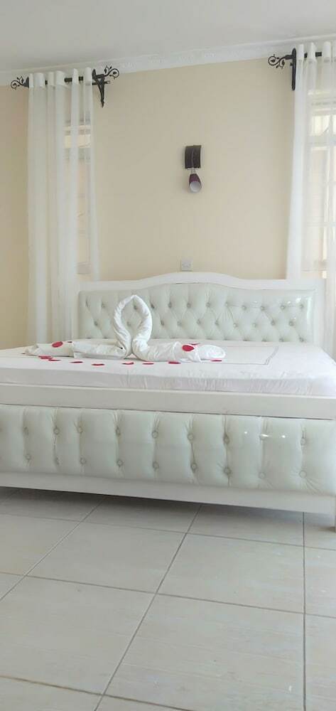 Bed & Breakfast Royal Homes-jkia