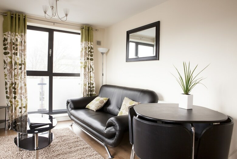 Apartamentos Cheltenham Plaza