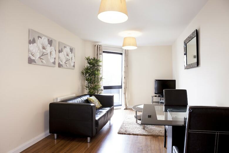 Apartamentos Cheltenham Plaza