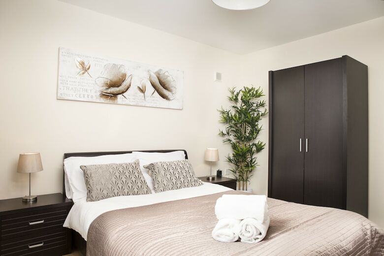 Apartamentos Cheltenham Plaza