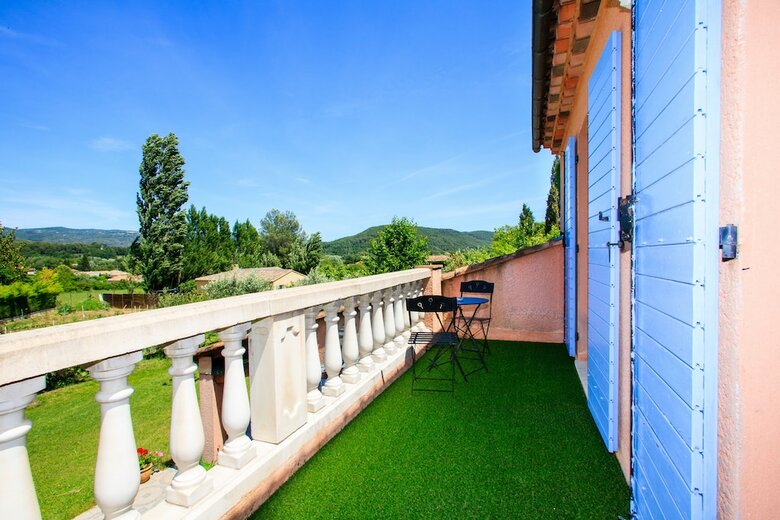 Bed & Breakfast Le Cabanon de R�gine - Chambre D'h�tes