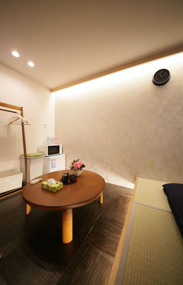 Hotel Ayami Near Nanba Shinsaibashi
