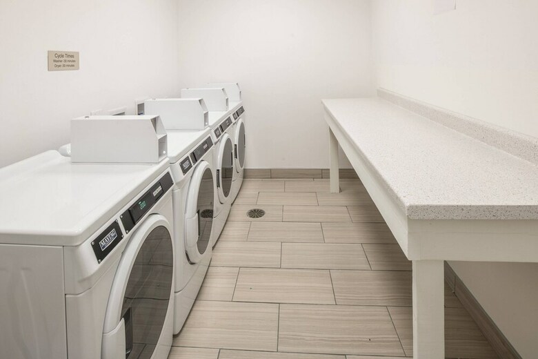 Hotel Springhill Suites By Marriott Dallas Central Expressway