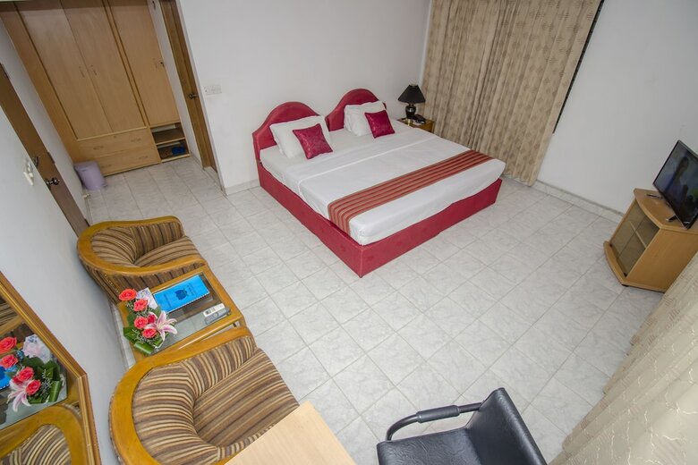 Laurel Hotel