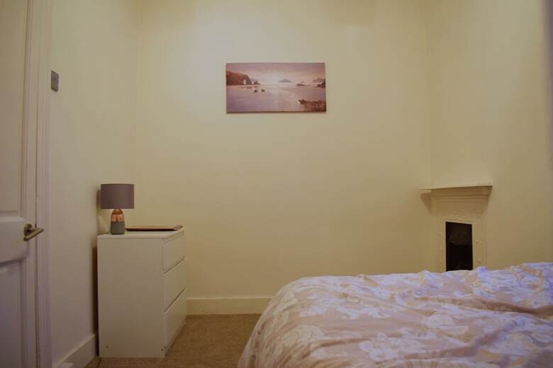 North London Spacious 2 Bedroom Apartment