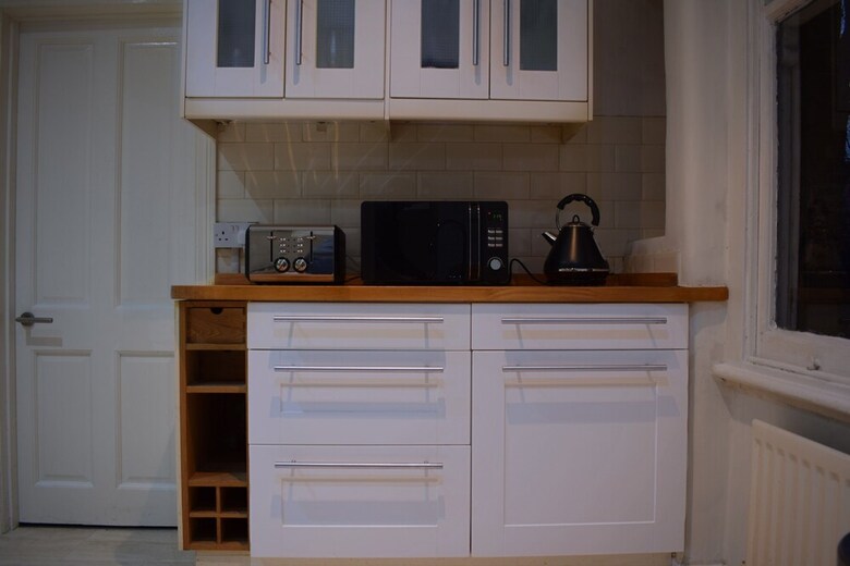 North London Spacious 2 Bedroom Apartment