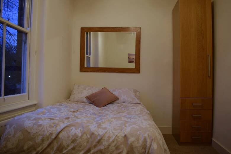 North London Spacious 2 Bedroom Apartment