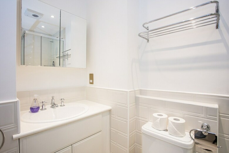 Apartamentos Spacious 2 Bedroom Flat With Garden