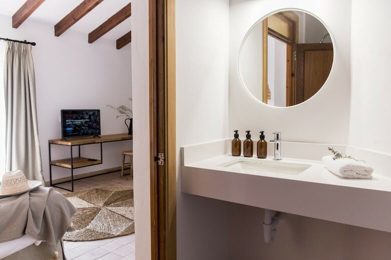 Bed & Breakfast Curolla Petit Hotel
