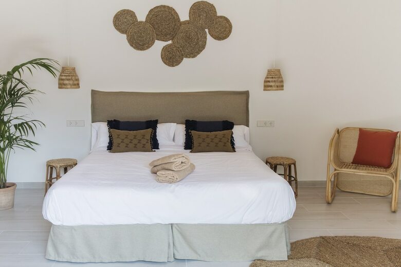 Bed & Breakfast Curolla Petit Hotel