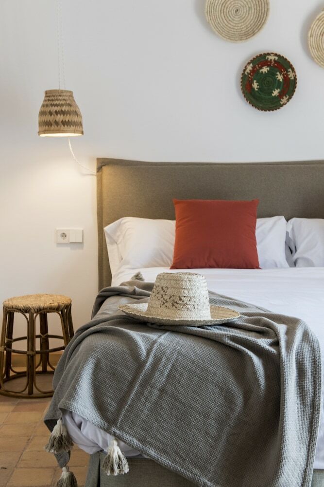 Bed & Breakfast Curolla Petit Hotel