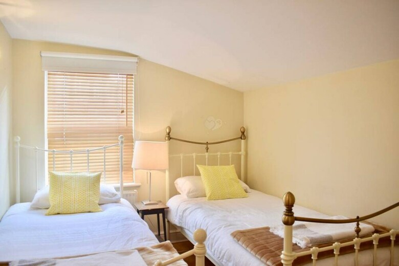 3 Bedroom House By William Clarke Park