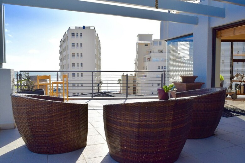 1 Bedroom Apartment By The Ocean