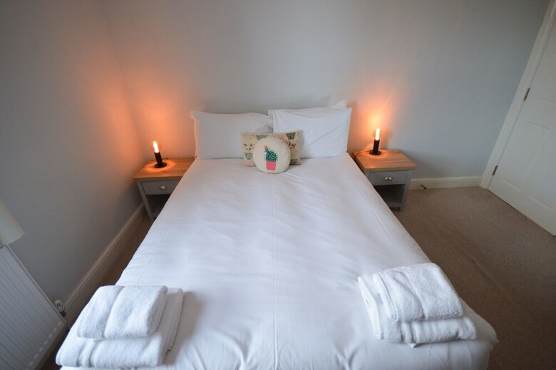 Apartamentos 1 Bedroom Flat In Central Location
