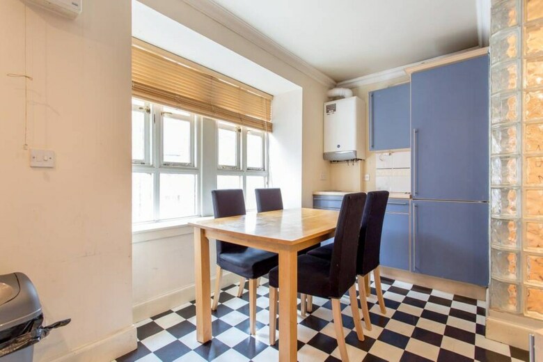 Apartamentos 2 Bedroom Home By Leiths Shore