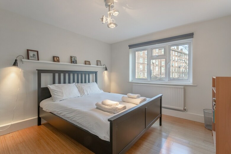 Elephant And Castle 2 Bedroom Apartment