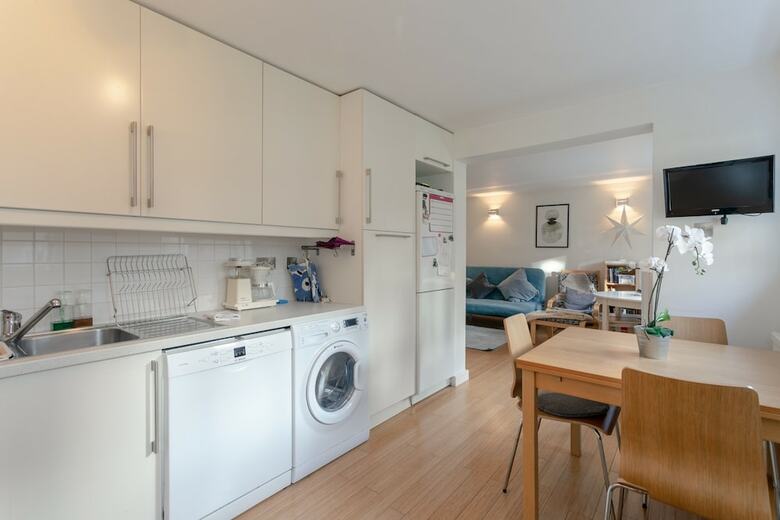 Elephant And Castle 2 Bedroom Apartment
