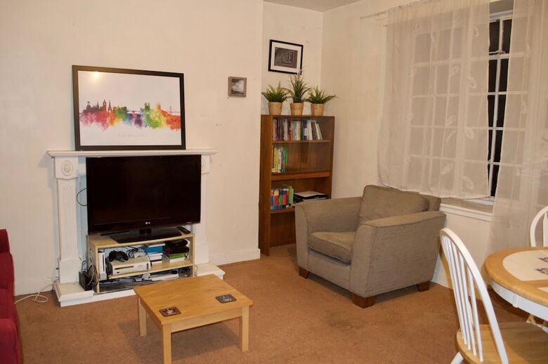 Apartamentos Cosy 2 Bedroom Flat Off The Royal Mile