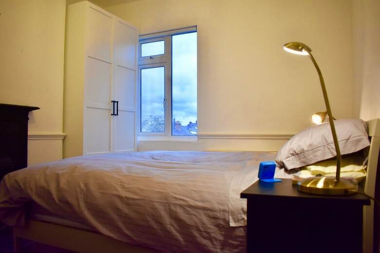 Beautiful 3 Bedroom Terraced House With Garden
