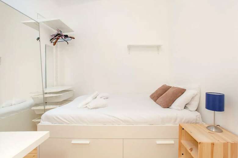 Apartamentos Spacious Traditional 3 Bedroom Flat In New Town