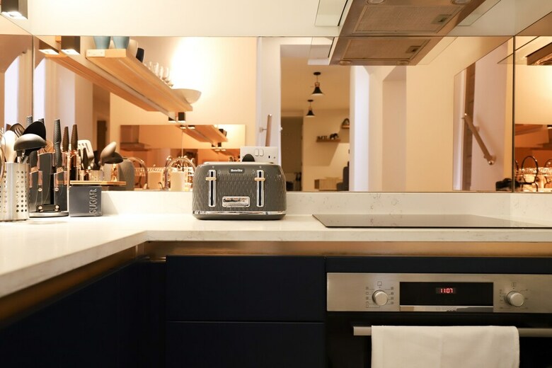Modern 2 Bedroom Pimlico Apartment