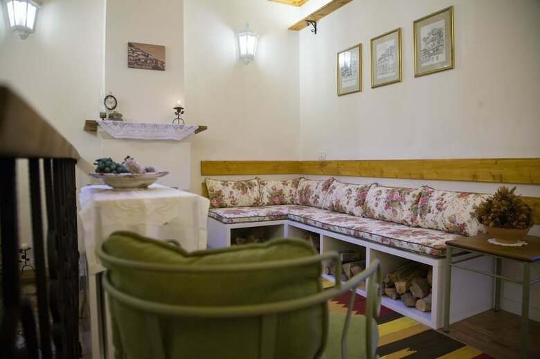 Hotel Villa 4 Bed & Breakfast