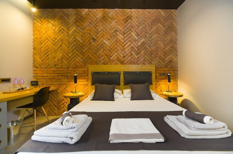 Hotel Split Industrial Design Rooms