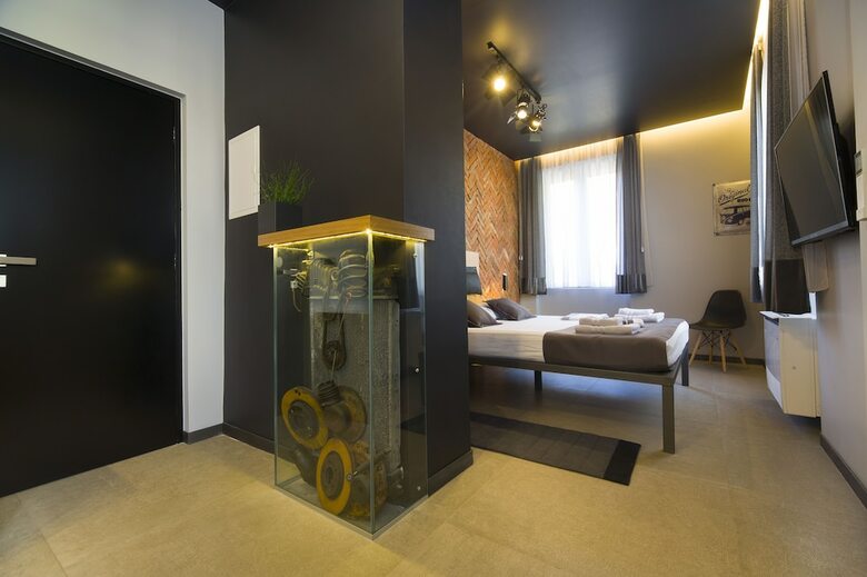 Hotel Split Industrial Design Rooms