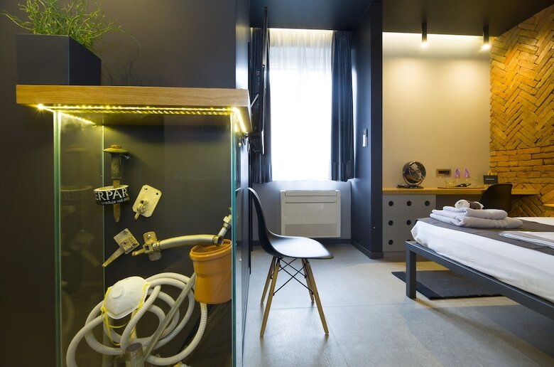 Hotel Split Industrial Design Rooms