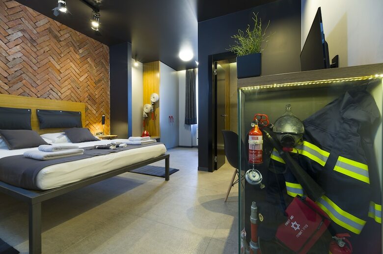 Hotel Split Industrial Design Rooms