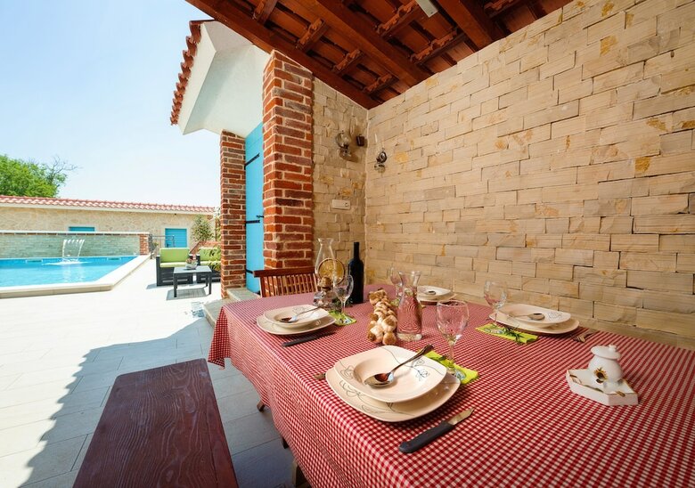 Villa Vision