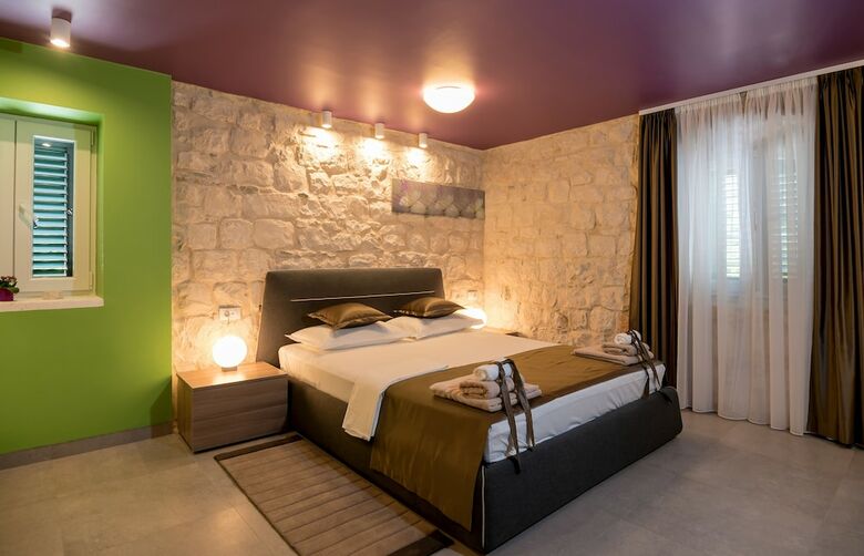 Hotel Annies Stone Studio & Room