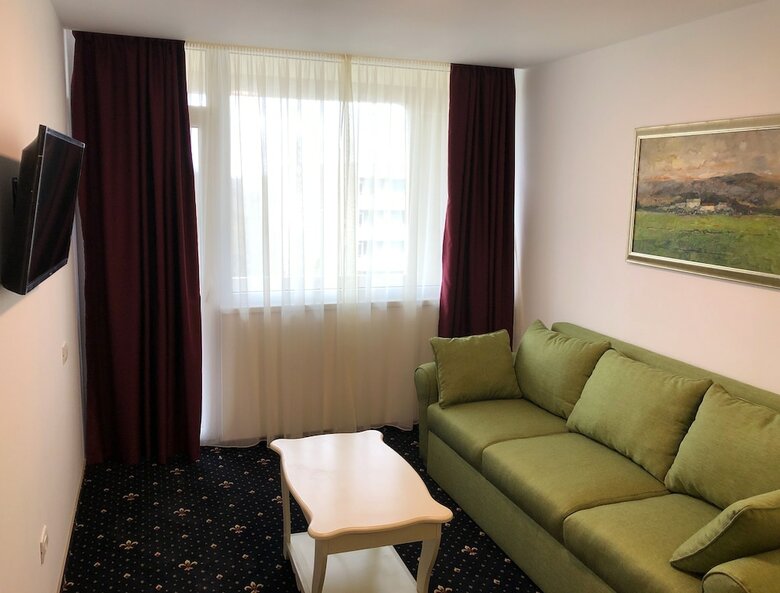 Agora Hotel